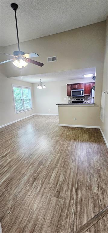 Photo - 732 Secret Harbor Ln Unidad 200