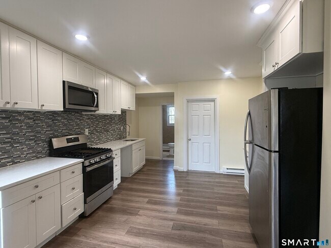 Photo - 60 Pardee St