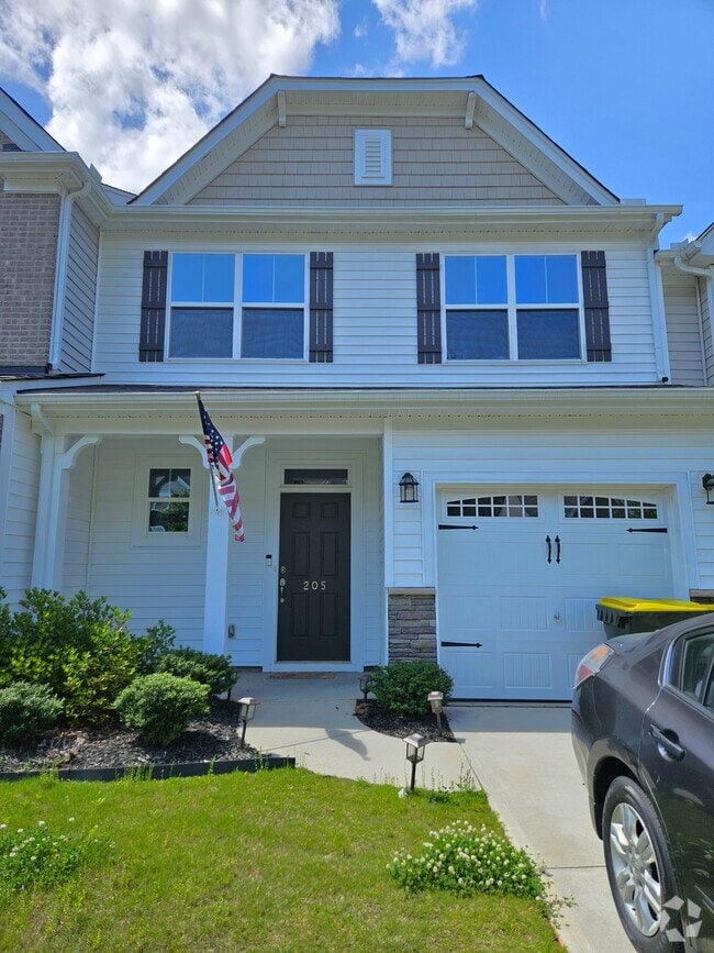 Building Photo - 205 Brochaill Ct Rental