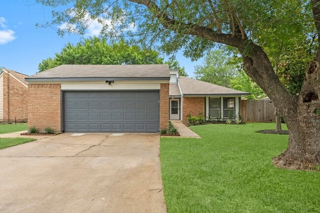 Photo - 10422 Rockcrest Rd