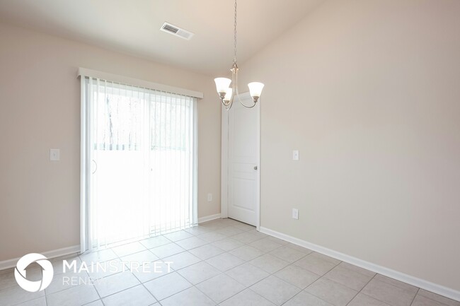 Photo - 118 Calhoun Pl