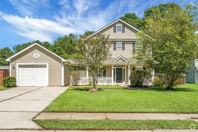 Building Photo - Lovely home in Summerville SC