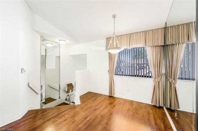 Photo - 78 Bennington Dr Unit 5-8