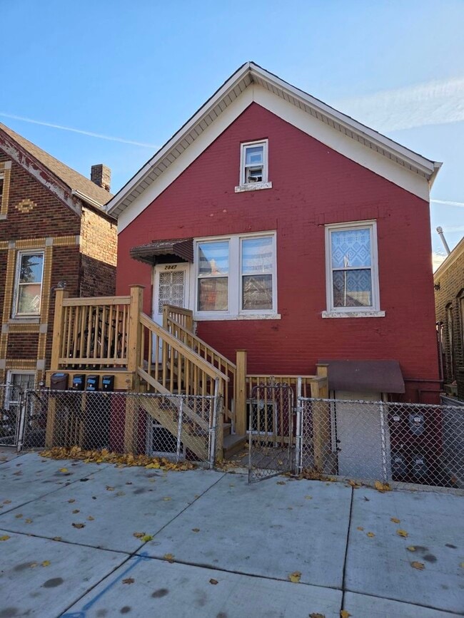 Building Photo - 2847 W 25th Pl Unit BF