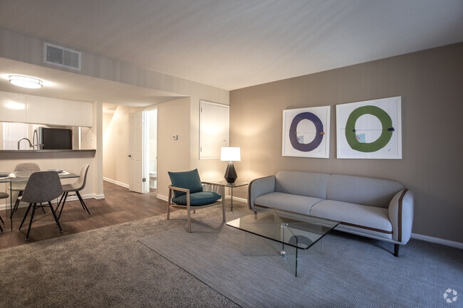 2BR, 1.5 BA-1020 SF