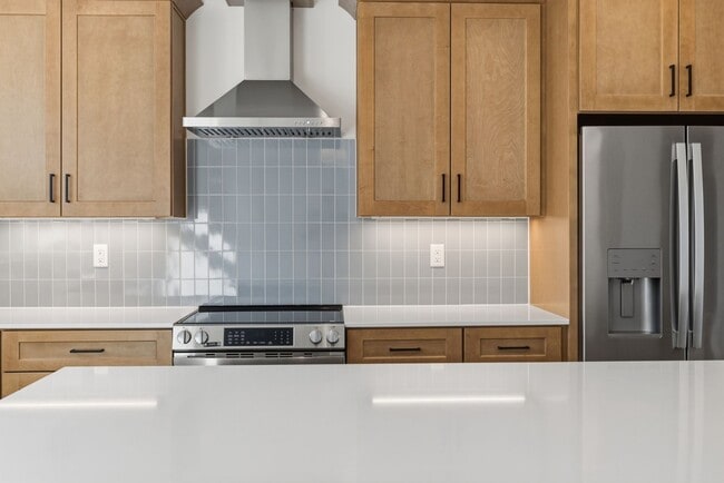 Photo - Luxurious 3BD, 3.5BA Chapel Hill Townhome with Modern Features Near Shopping, Dining, and Enterta...