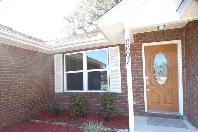 Photo - 6607 Woodbury Forest Dr