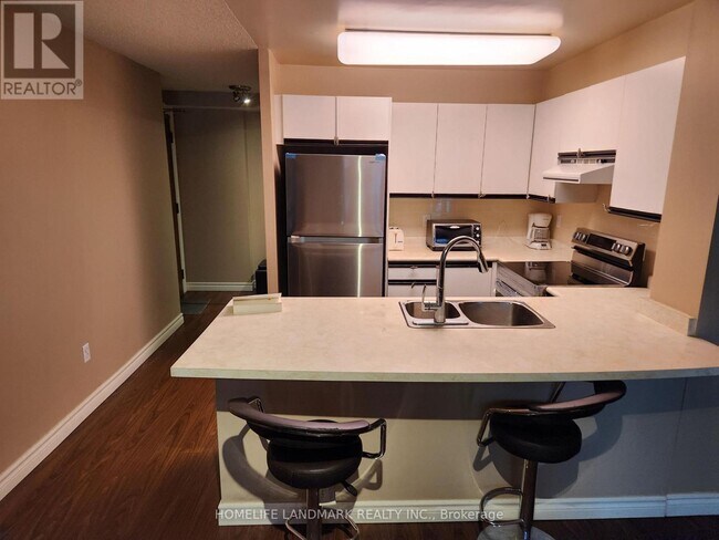 Photo - 105 Victoria St Unit 708