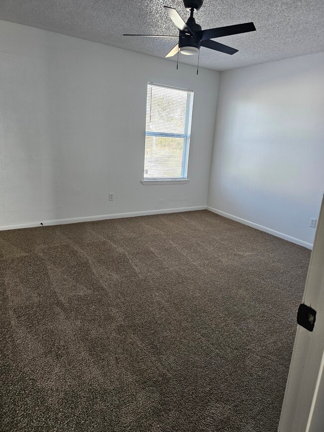 Oakwood Apartments Jacksonville, AR