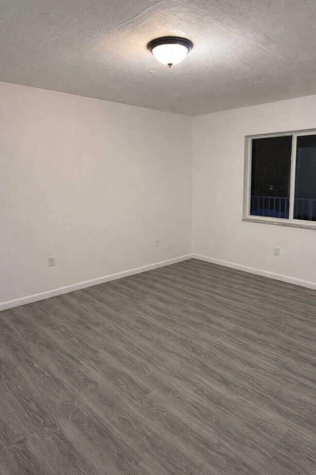 Photo - 17050 NW 55 Ave Unit 3