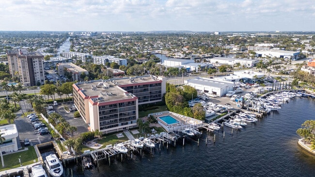 Photo - 740 S Federal Hwy Unidad 612