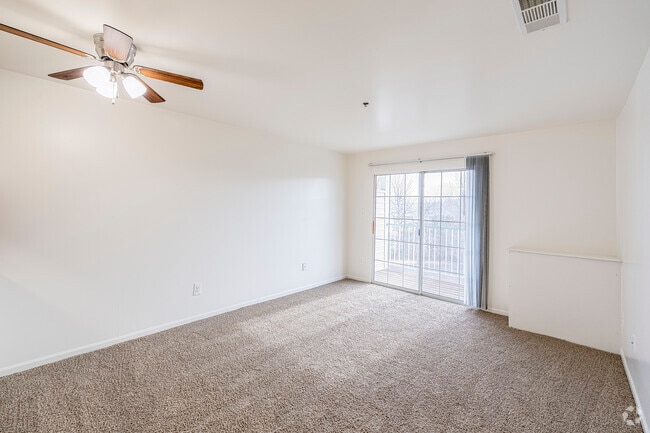 The Lee - 1BR, 1BA - 564SF - Living Room