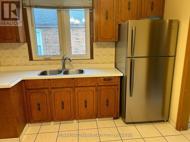 Photo - 9 Macleod St
