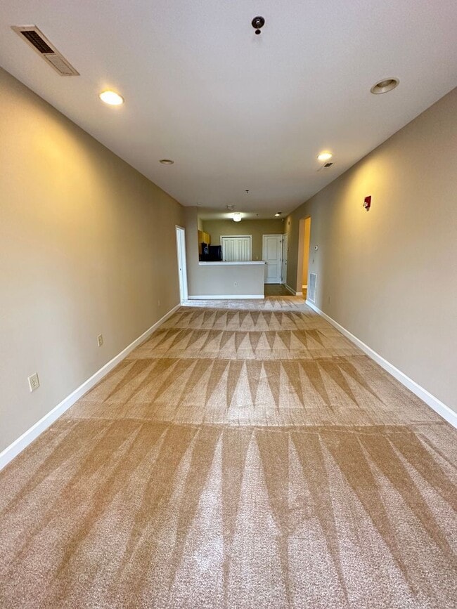 Photo - 302 Campus Walk Trl Unit 1