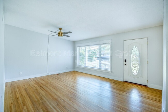 Photo - 316 Lake Fair Ln