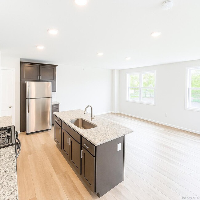 Photo - 310 Tower Ridge Cir Unit 310