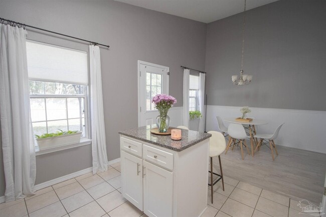 Photo - 1232 Greystone Ln
