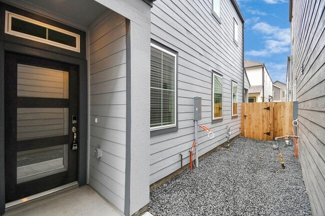 8408 Rising Stream Dr