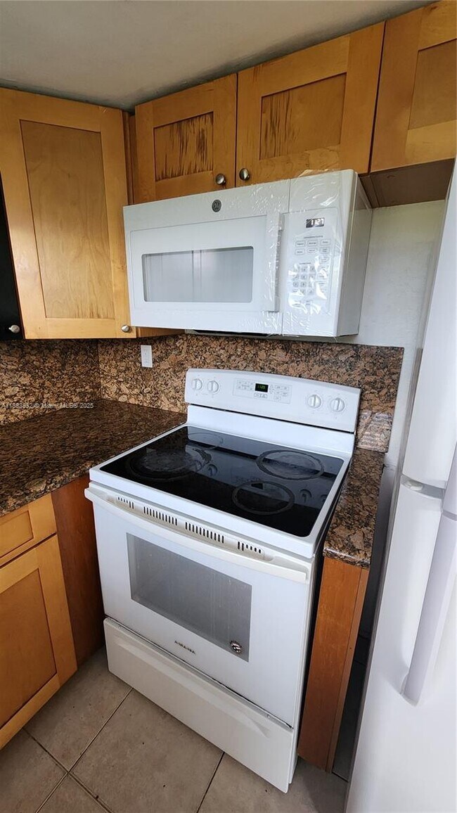 Photo - 3090 Coral Springs Dr Unit 2