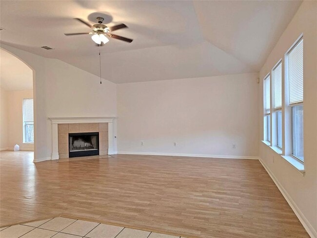 Photo - 1508 Cosmos Way