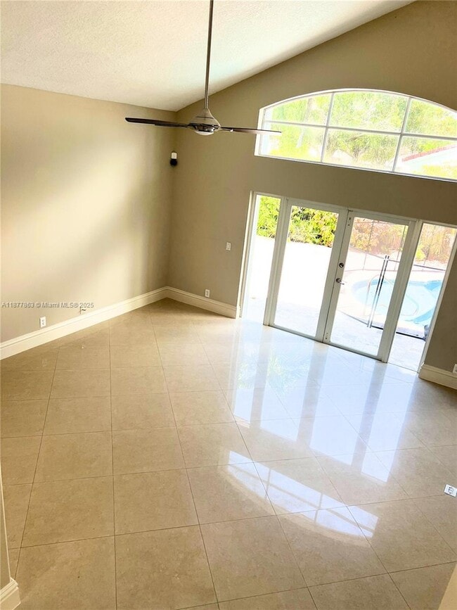 Photo - 3381 SW 51st St