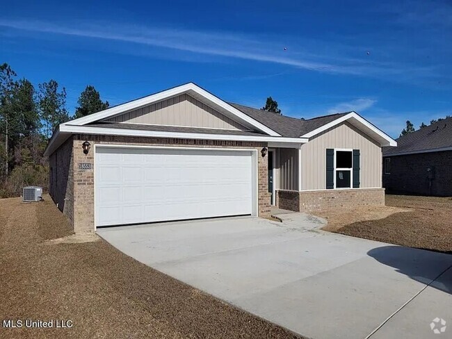 Building Photo - Charming 4BR House in Biloxi