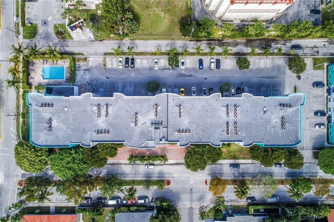 Photo - 1555 N Treasure Dr Unit 206