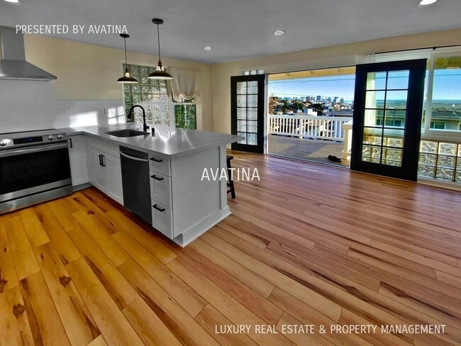 Building Photo - 2330 Makanani Dr Rental