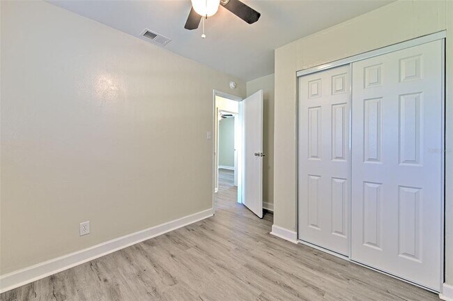 Photo - 475 W Ethelene St