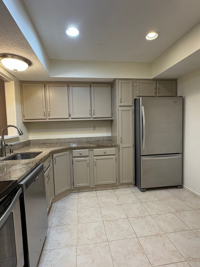 3 Willow Ln