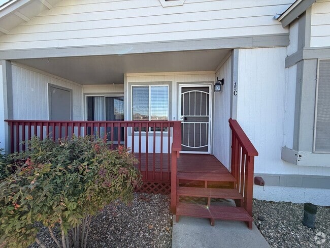 Building Photo - 2 Bedroom, 2 Bath Split Floor Plan Great L... Rental