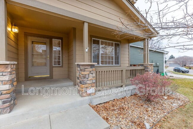 Photo - 709 Clarendon Dr