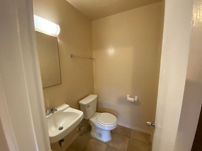 Photo - 1328 Randy St Unit C