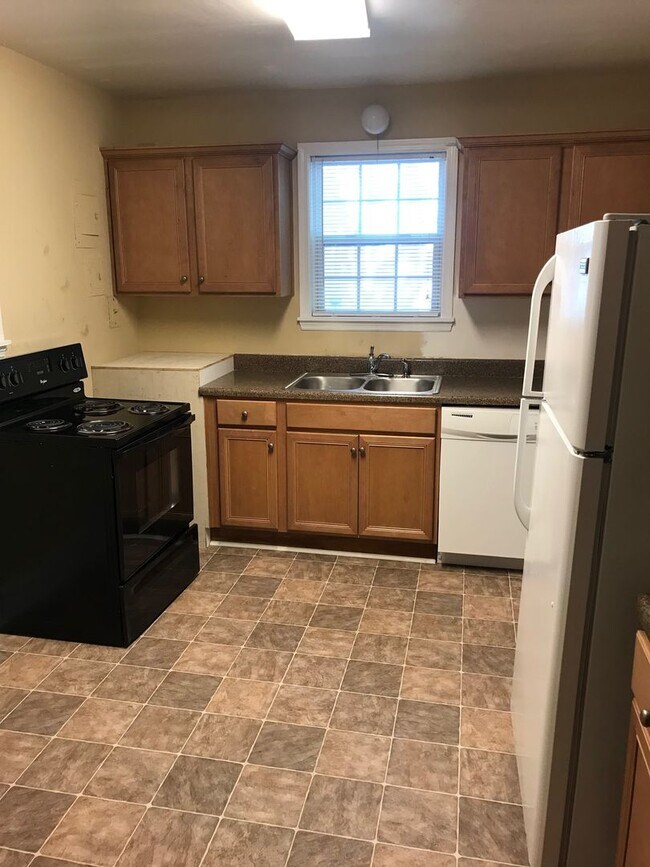 Photo - Three Bedroom in the Heart of Five Points