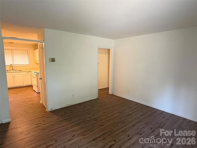 544 Blendwood Dr