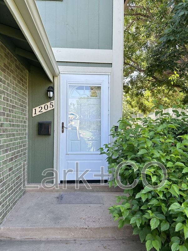 Photo - 1205 S Wheeling Way Casa