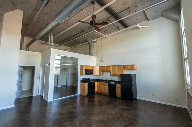 Photo - 1429 Park St Apartments