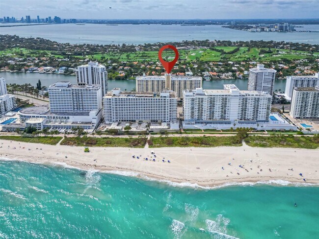 Photo - 5600 Collins Ave Unit PHE