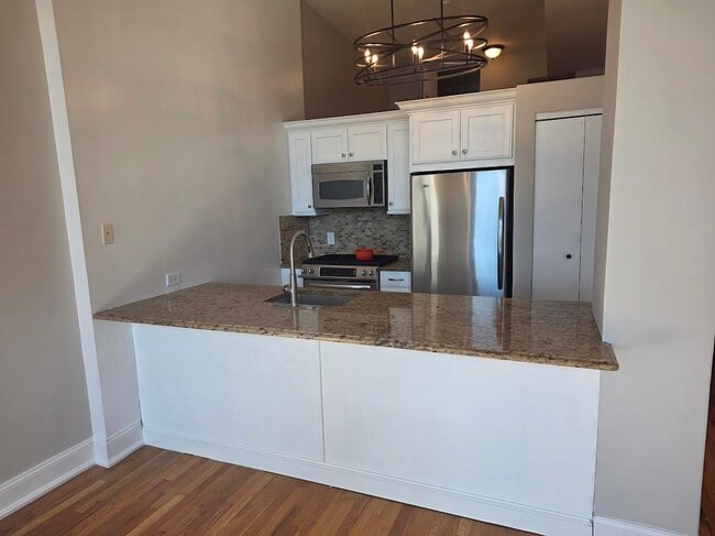 Photo - 518-530 Gregory Ave Unit C-405