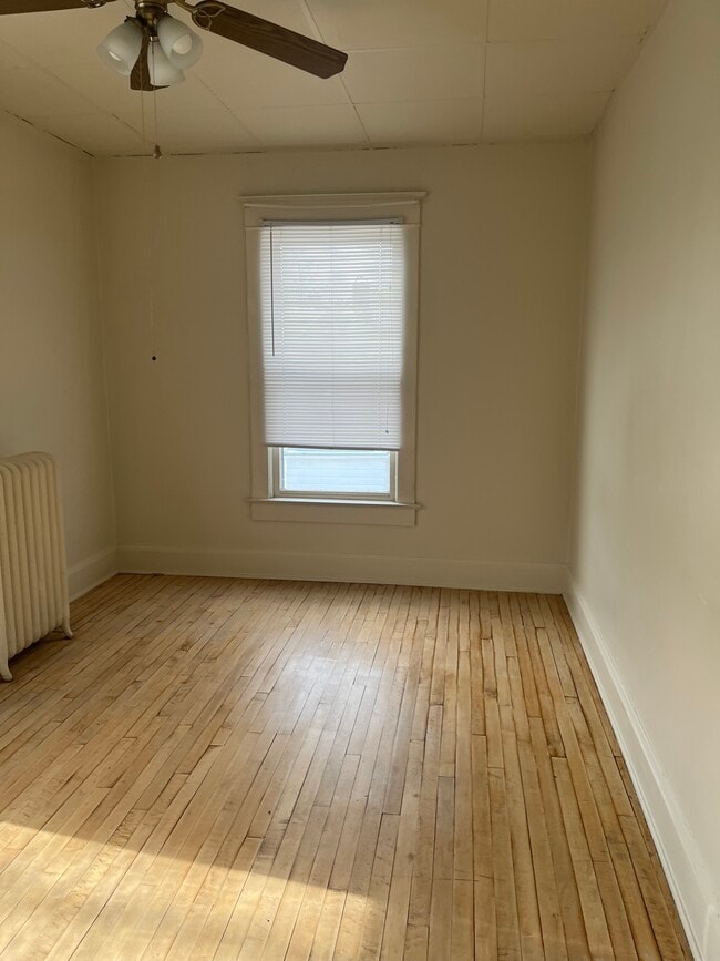 Photo - 807 Dousman St Unit UR