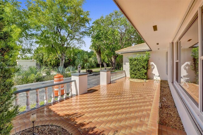 Photo - 1237 Wiley St