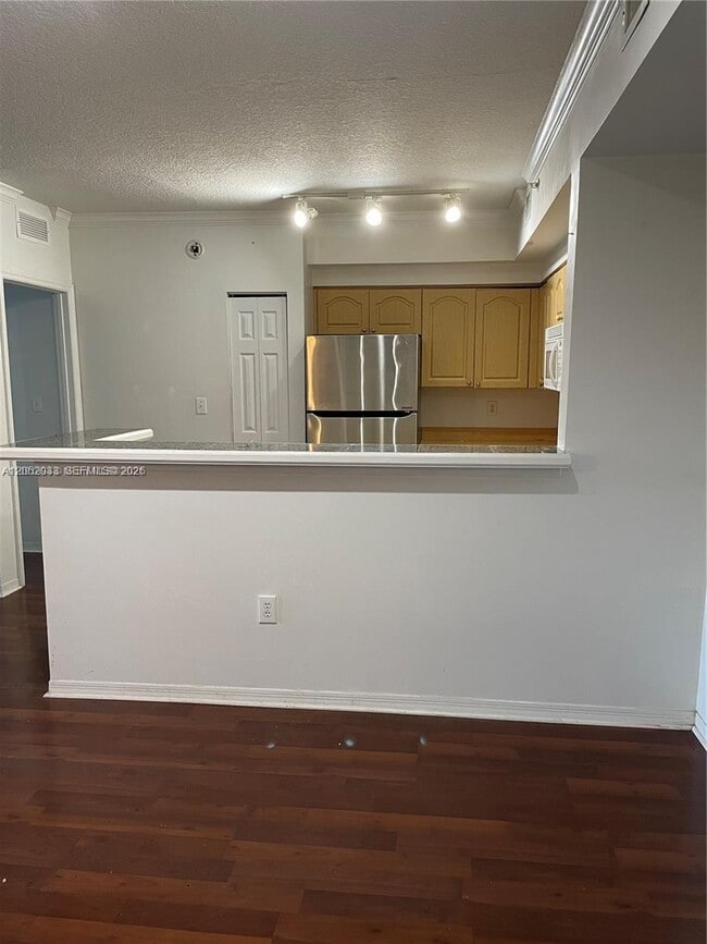 Photo - 6861 SW 44th St Unit 209