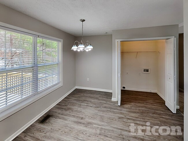 Photo - 126 Remington Pl Dr