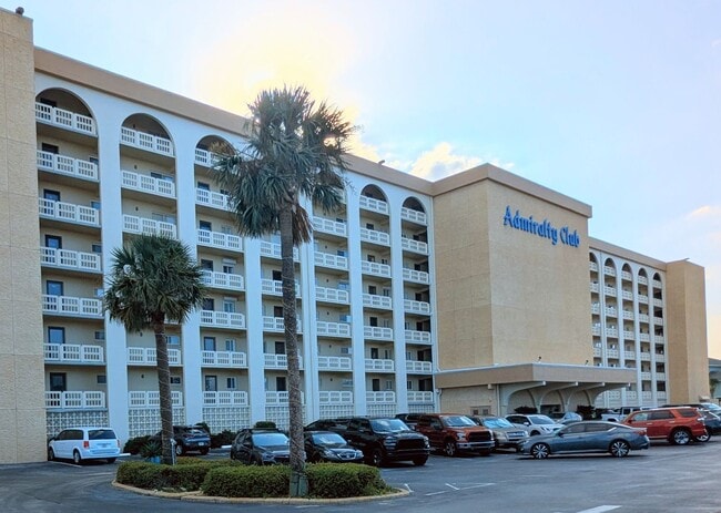 Building Photo - Fully Furnished Admiralty Club Riverfront ... Rental