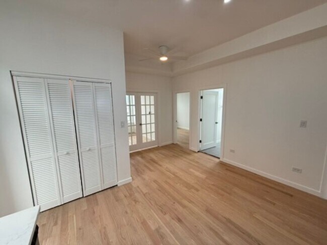 1634 W 21st St Unidad 3 Rear