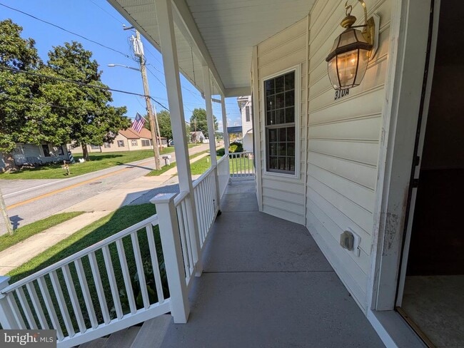 Photo - 310 Del Rhodes Ave