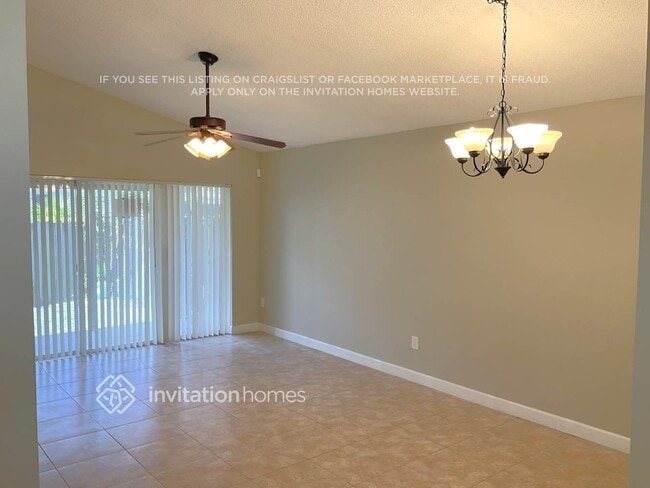 Photo - 14624 SW 127th Ct