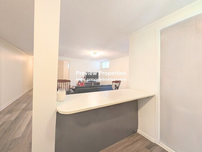 Photo - 17 Matchett St Unit B