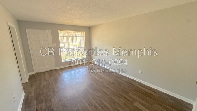 Photo - 5655 Myers Rd