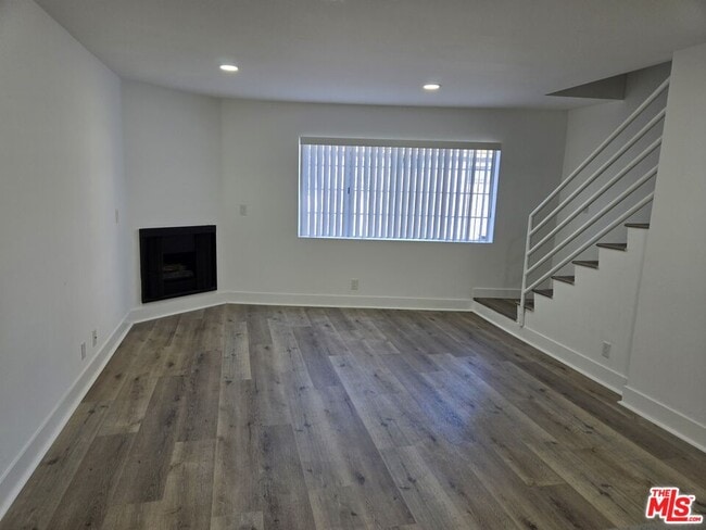 Photo - 1811 Malcolm Ave Unit 1